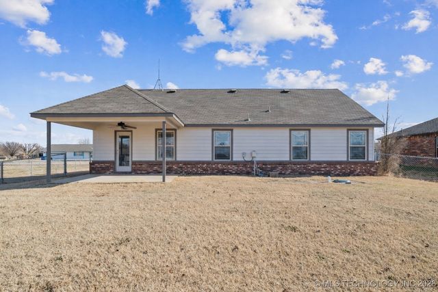 11738 N 194th East Avenue, Collinsville, OK 74021