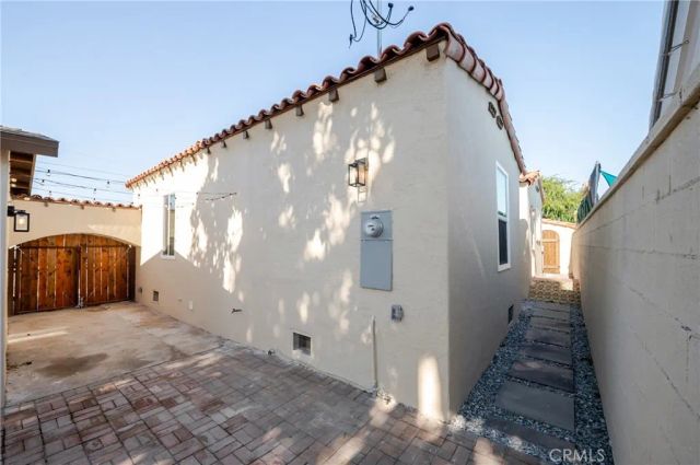 2391 Fashion Ave, Long Beach, CA 90810