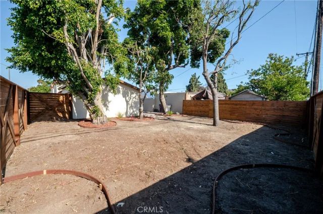 2391 Fashion Ave, Long Beach, CA 90810