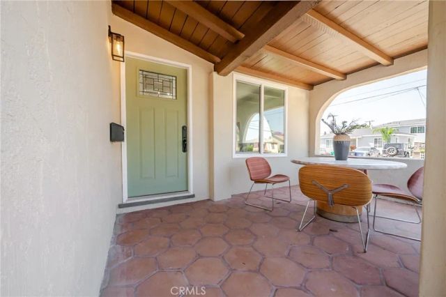 2391 Fashion Ave, Long Beach, CA 90810
