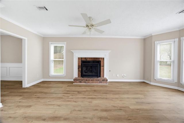 2100 Winsburg Drive NW, Kennesaw, GA 30144