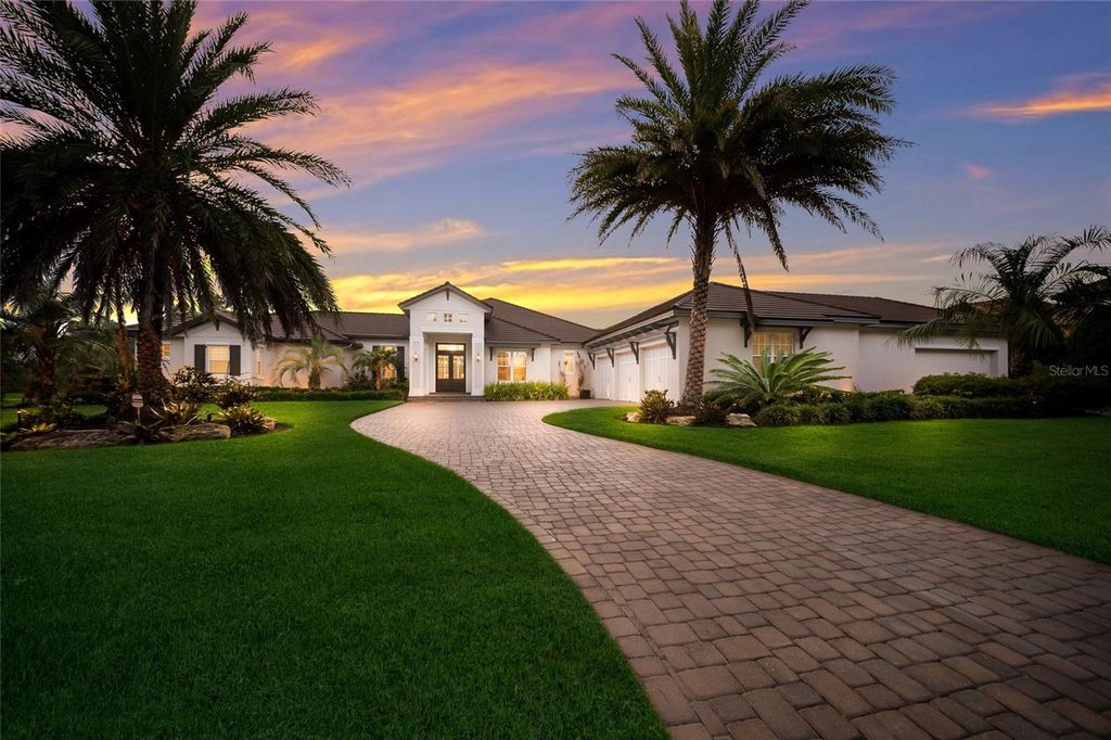 Image 2 of property listing at 19433 NEWLANE PLACE, Bradenton, FL 34202