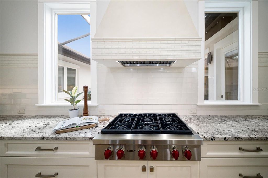 Image 17 of property listing at 19433 NEWLANE PLACE, Bradenton, FL 34202