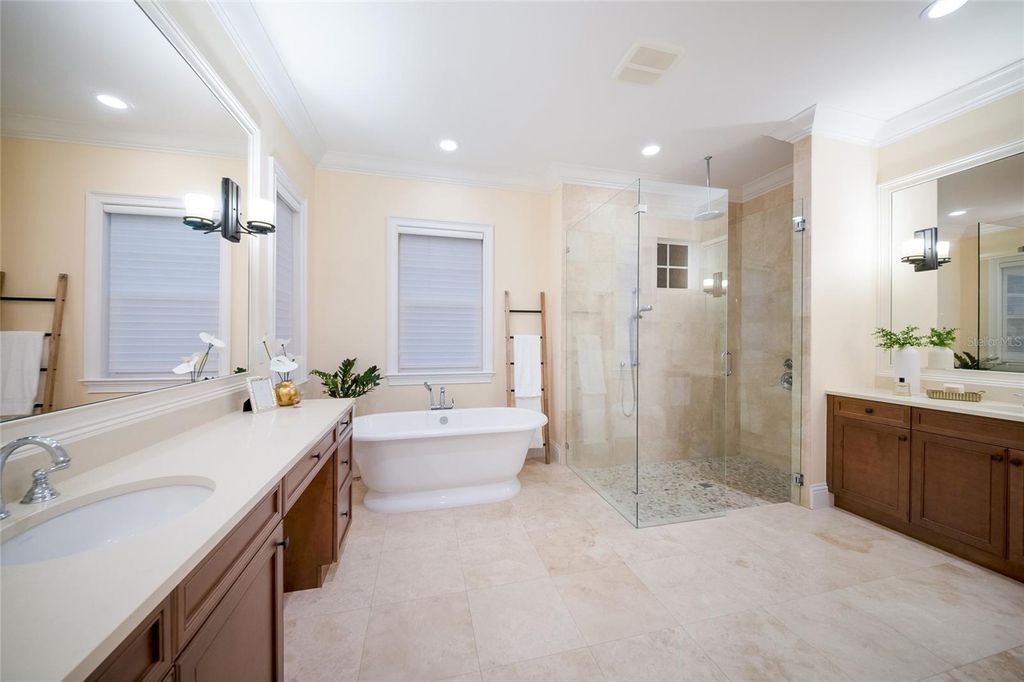 Image 23 of property listing at 19433 NEWLANE PLACE, Bradenton, FL 34202
