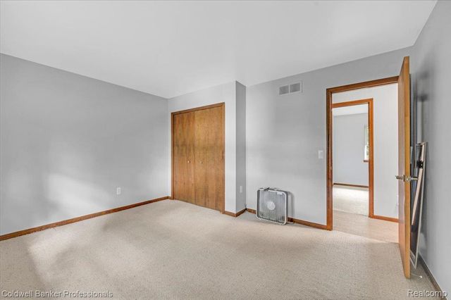 5969 N Bay, Village Of Clarkston, MI 48346