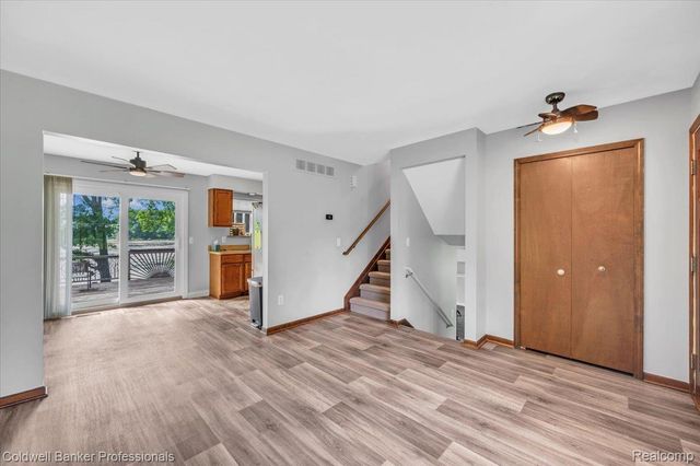 5969 N Bay, Village Of Clarkston, MI 48346