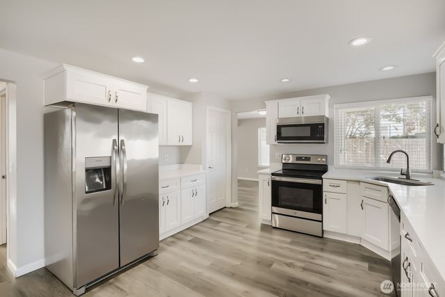 2223 63rd Avenue NE, Tacoma, WA 98422