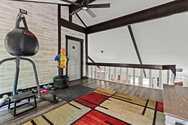 7705 Oakridge Drive SE, Huntsville, AL 35802