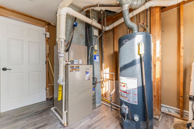 1680 Nautilus Lane, Hanover Park, IL 60133