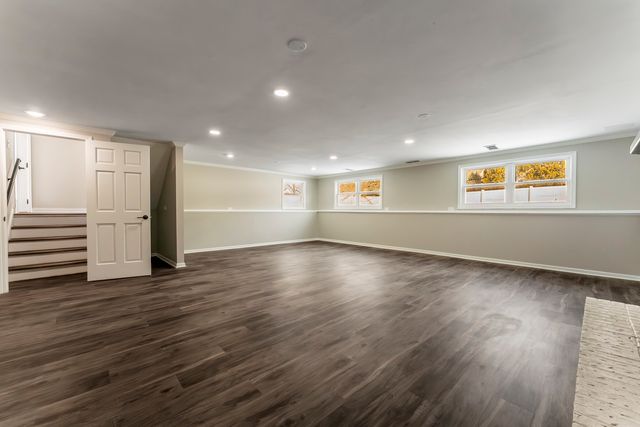 1680 Nautilus Lane, Hanover Park, IL 60133