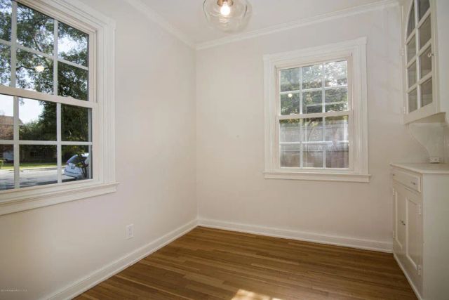 1087 S Los Robles Avenue, Pasadena, CA 91106
