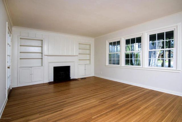 1087 S Los Robles Avenue, Pasadena, CA 91106