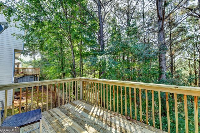 735 Castlebrooke Way, Lawrenceville, GA 30045