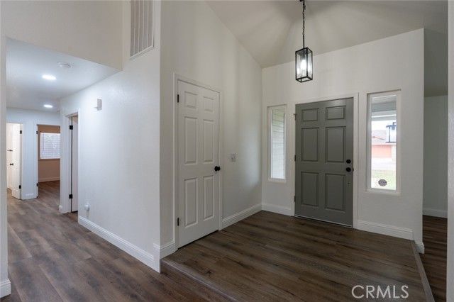 899 La Jolla Way, Merced, CA 95348