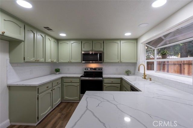 899 La Jolla Way, Merced, CA 95348