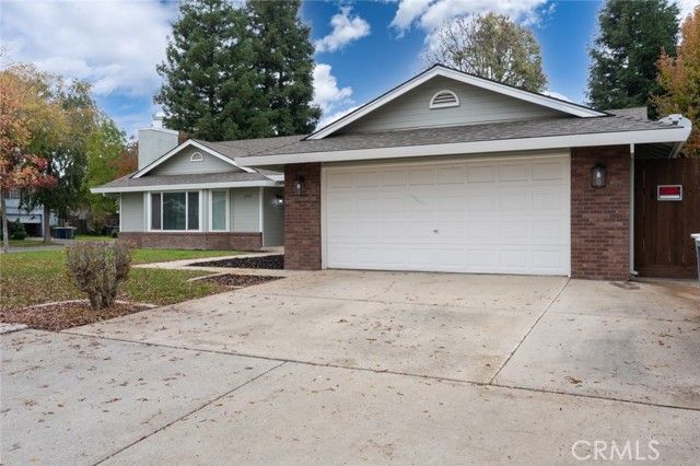 899 La Jolla Way, Merced, CA 95348