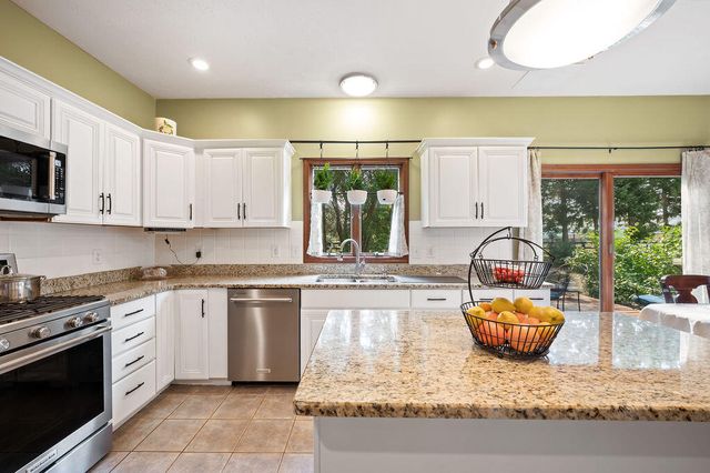 6175 Lara Lane, Stevensville, MI 49127