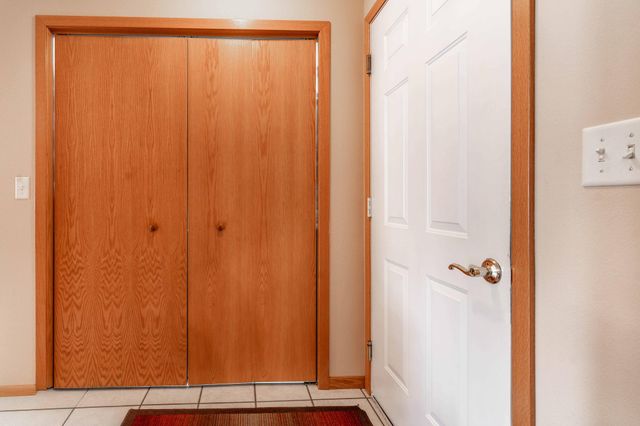 1952 Oakwood View, Fergus Falls, MN 56537