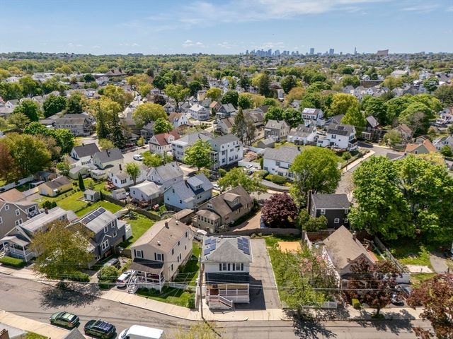 29 Bowman St, Malden, MA 02148