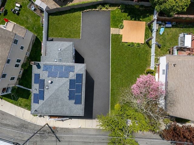 29 Bowman St, Malden, MA 02148
