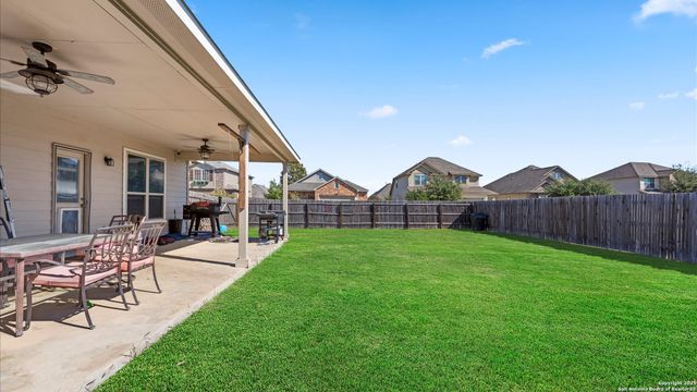 707 Morgans Mill, New Braunfels, TX 78130