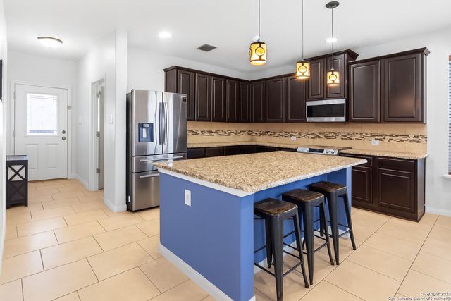 707 Morgans Mill, New Braunfels, TX 78130