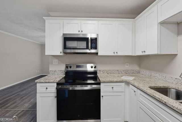 2852 Port Royal Lane, Decatur, GA 30034