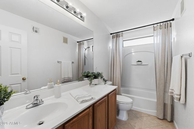 3769 S LAUREL Way, Chandler, AZ 85286