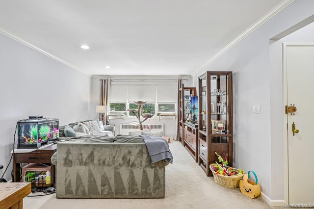 121 N. Broadway 22K, White Plains, NY 10603