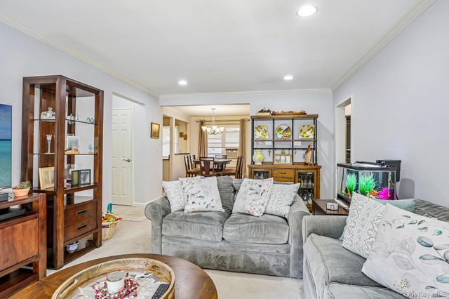 121 N. Broadway 22K, White Plains, NY 10603