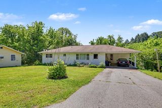 63 Fort Butler Street, Murphy, NC 28906