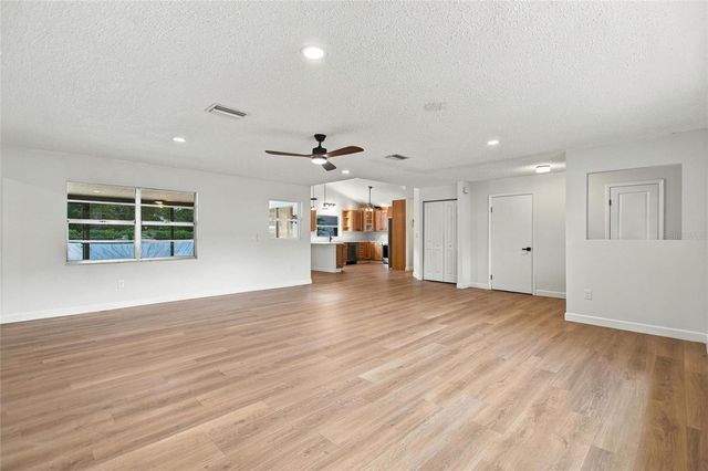 12201 ELSMERE COURT, Thonotosassa, FL 33592