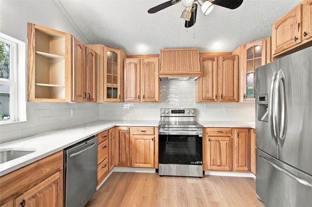 12201 ELSMERE COURT, Thonotosassa, FL 33592