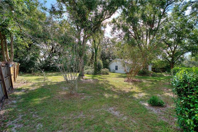 12201 ELSMERE COURT, Thonotosassa, FL 33592