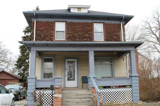 1207 Lapeer Avenue, Port Huron, MI 48060