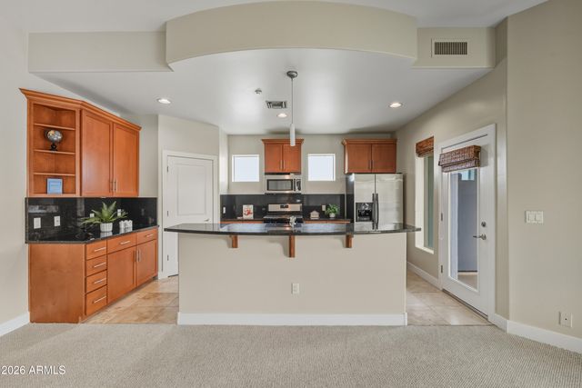 945 E Playa Del Norte Drive 2006, Tempe, AZ 85288