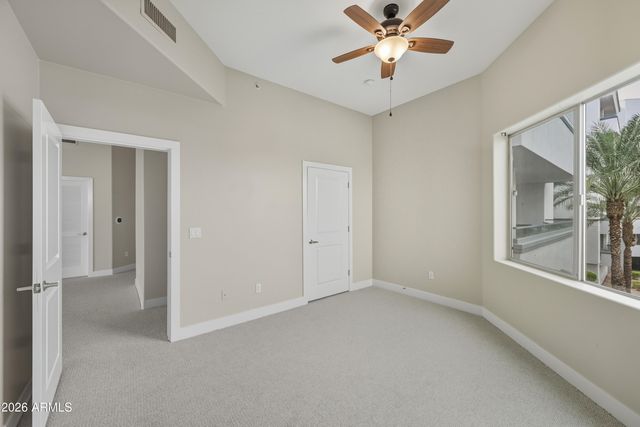 945 E Playa Del Norte Drive 2006, Tempe, AZ 85288