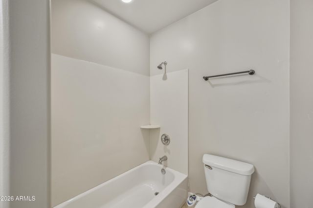 945 E Playa Del Norte Drive 2006, Tempe, AZ 85288