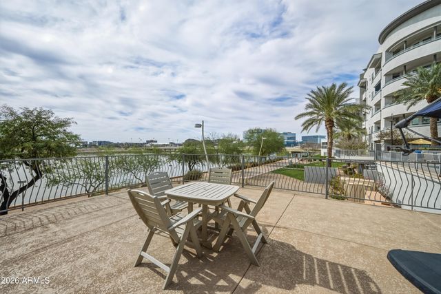 945 E Playa Del Norte Drive 2006, Tempe, AZ 85288