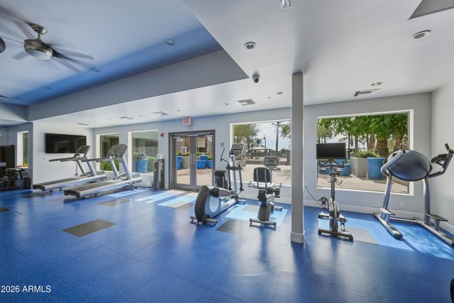 945 E Playa Del Norte Drive 2006, Tempe, AZ 85288