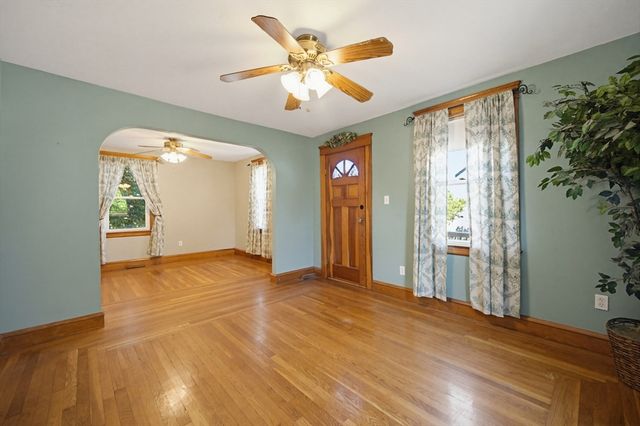 160 Sherman Road, Somerset, MA 02726