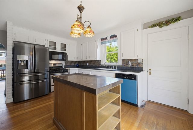 160 Sherman Road, Somerset, MA 02726