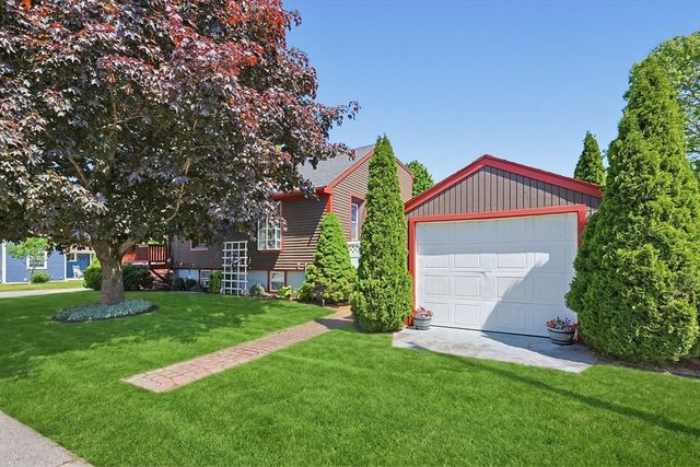 160 Sherman Road, Somerset, MA 02726