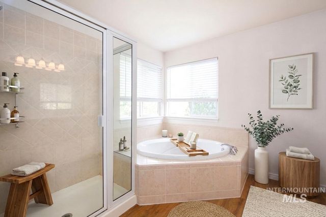 427 S Silver Bow Ave., Eagle, ID 83616