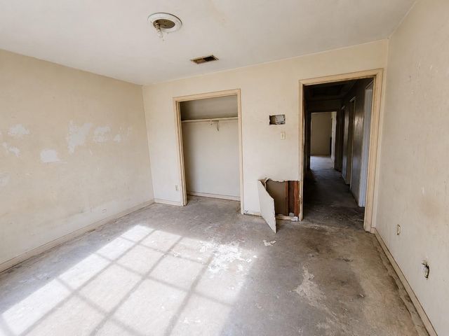 5118 Lawn Arbor Drive, Houston, TX 77066