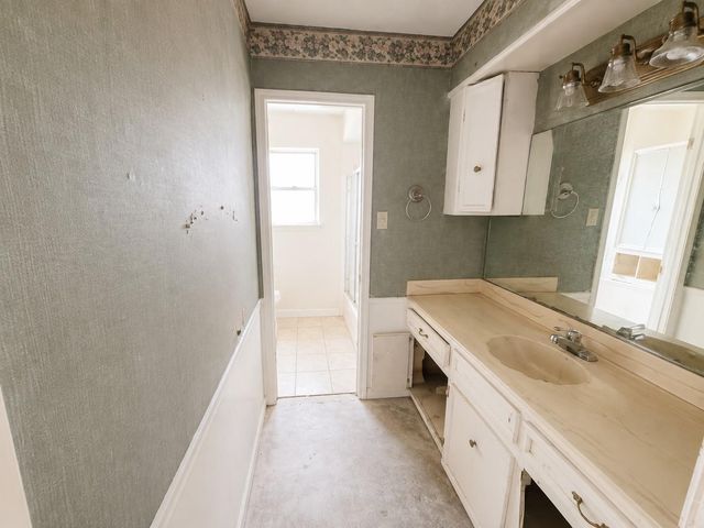 5118 Lawn Arbor Drive, Houston, TX 77066