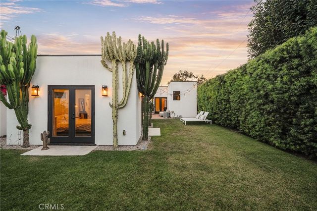 2932 Edgehill Drive, Los Angeles, CA 90018
