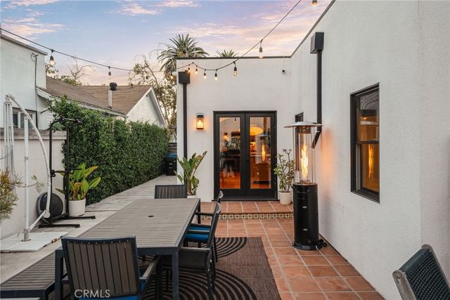 2932 Edgehill Drive, Los Angeles, CA 90018