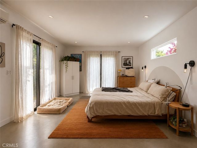 2932 Edgehill Drive, Los Angeles, CA 90018