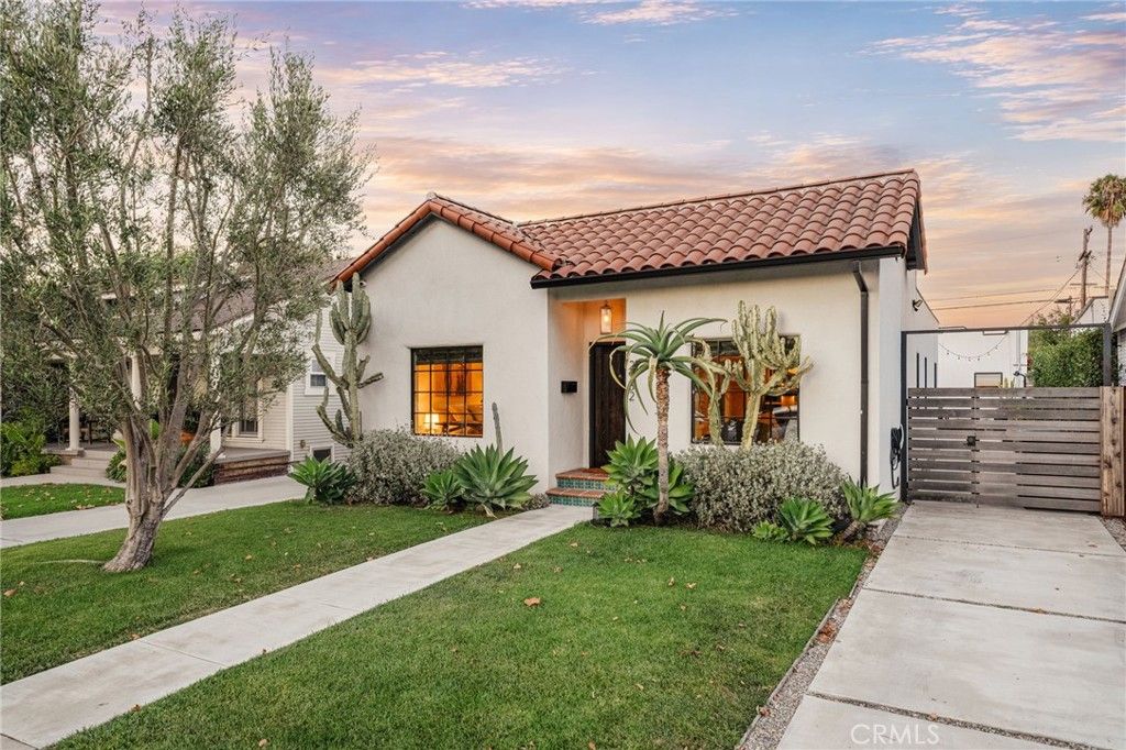 2932 Edgehill Drive, Los Angeles, CA 90018
